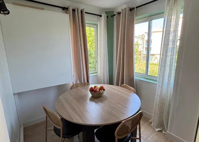 アパート Golfe-juan Gem, Pool & ヴァロリス