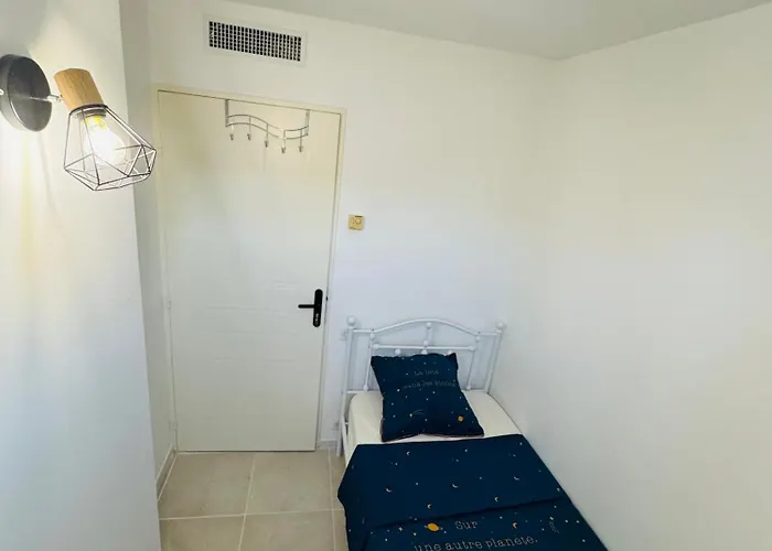 Golfe-juan Gem, Pool & ヴァロリス